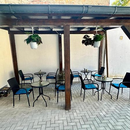 Stay Inn Central Brasov Apartments Bagian luar foto