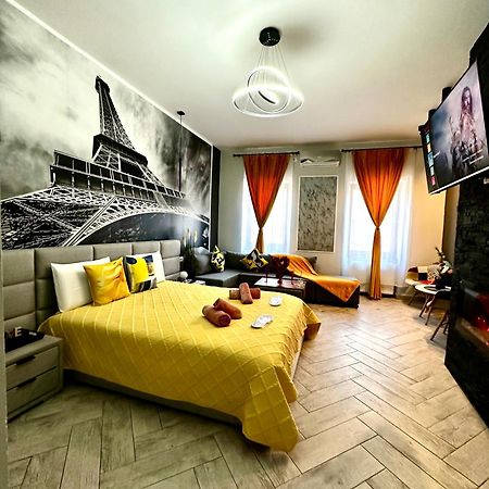 Stay Inn Central Brasov Apartments Bagian luar foto