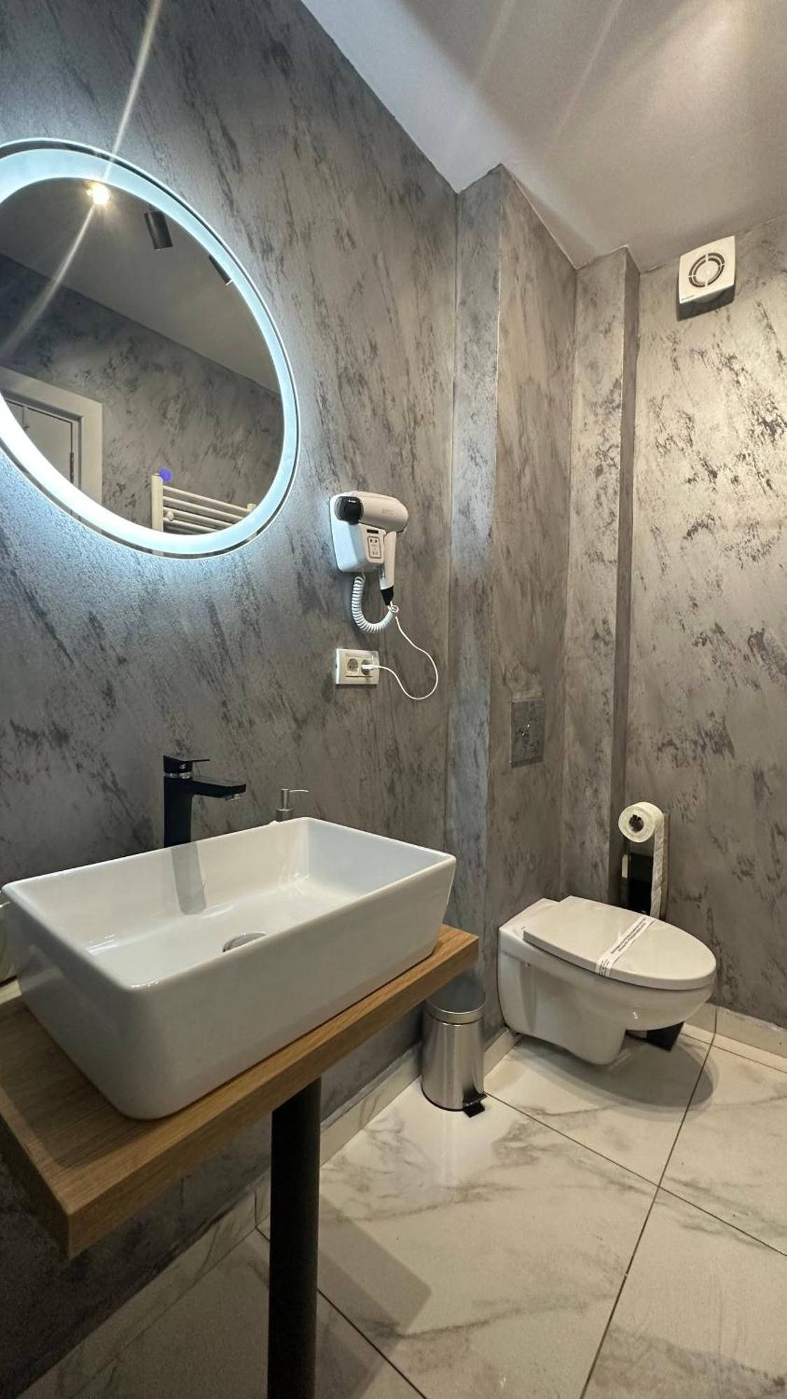 Stay Inn Central Brasov Apartments Bagian luar foto