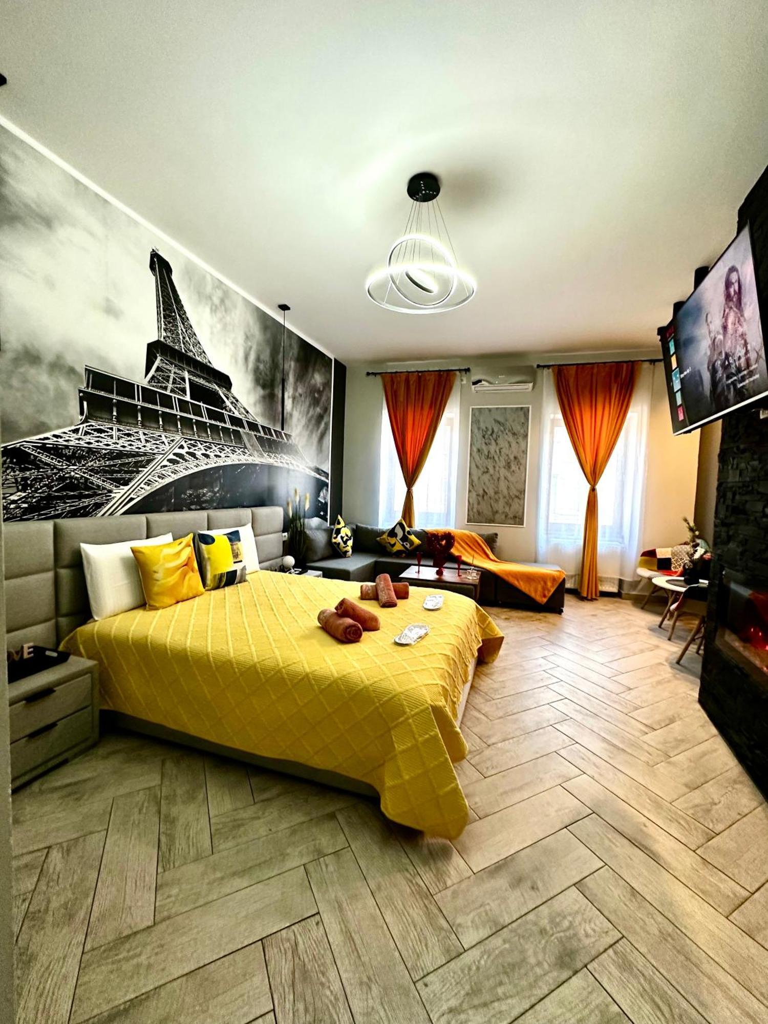 Stay Inn Central Brasov Apartments Bagian luar foto